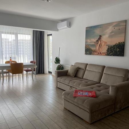 Apartament Rose By The Sea Năvodari Zewnętrze zdjęcie